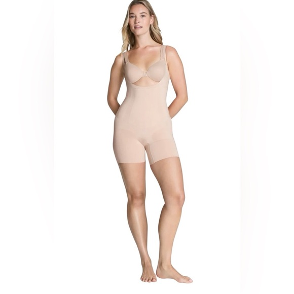 SPANX Other - SPANX Thinstincts Open-Bust Mid-Thigh Bodysuit Soft Nude Size M